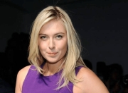 Leisu-包含莎拉波娃回归赛场，败北首场状态亮眼，G2观众沸腾！的词条