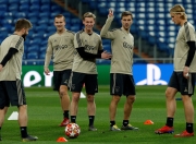 雷速直播-阿贾克斯发布备战花絮，集结日完成体检，西甲任务艰巨，赛季目标并未改变(阿贾克斯vs沙尔克4020)